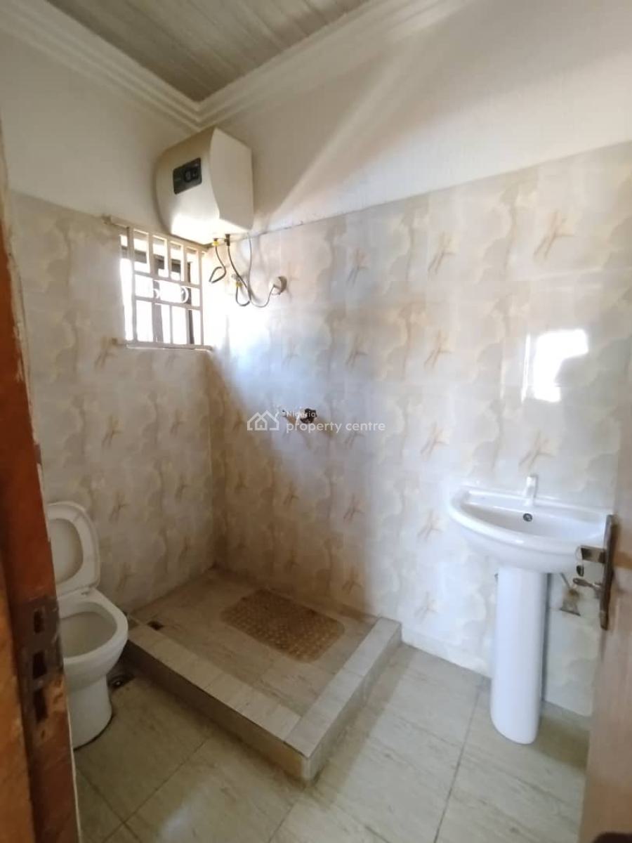 3 Bedroom Apartment on The First Floor Along a Tarred Road, Mabushi, Abuja, Flat / Apartment for Rent