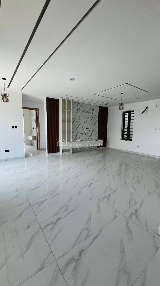 Well Built 2 Bedroom Apartment, Ikate, Lekki, Lagos, Flat / Apartment for Sale
