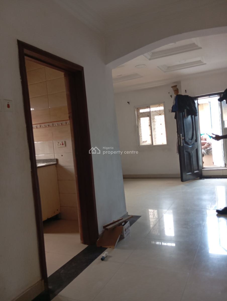 Executive Mini Flat Upstairs, Olutufese Street Off Demurin Road, Ketu, Lagos, Mini Flat (room and Parlour) for Rent