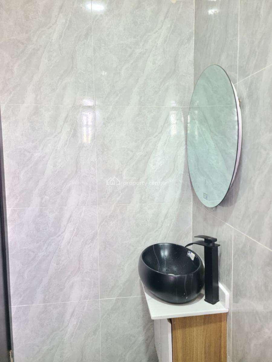 Standard and Fully Furnished 2 Bedroom, Ikate, Lekki, Lagos, Flat / Apartment for Sale