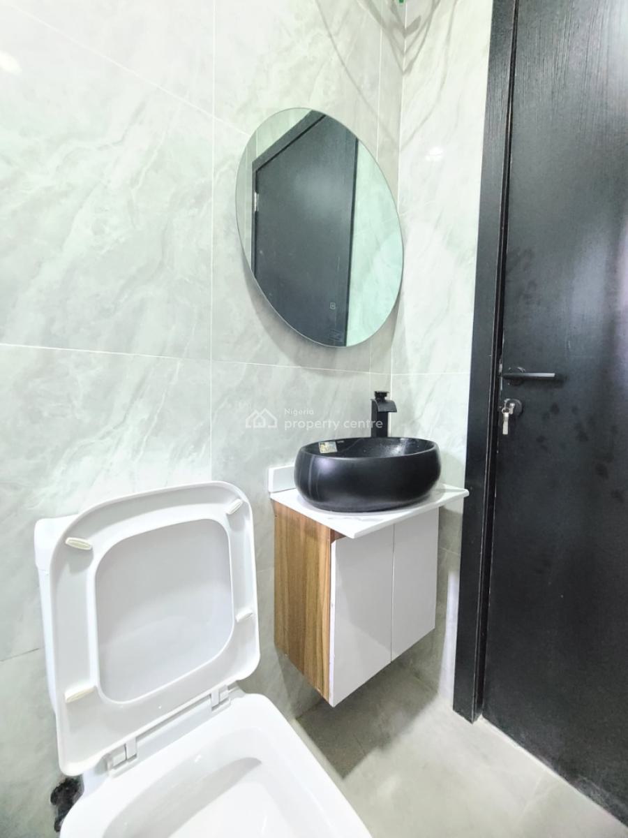 Standard and Fully Furnished 2 Bedroom, Ikate, Lekki, Lagos, Flat / Apartment for Sale