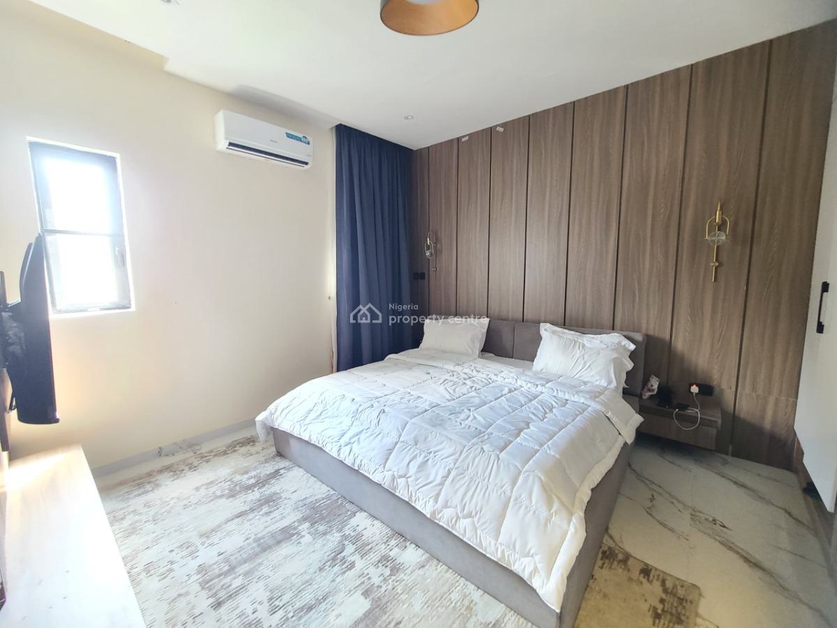 Standard and Fully Furnished 2 Bedroom, Ikate, Lekki, Lagos, Flat / Apartment for Sale