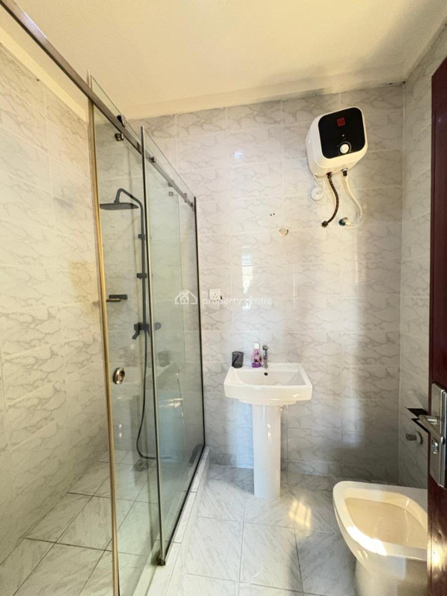 Well Maintained 2 Bedroom Apartment, Ikate, Lekki, Lagos, Flat / Apartment for Rent
