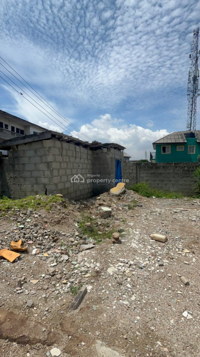 Ready to Build Land (one and Half Plots) Measuring 725.543), Aminu Street Off Kazeem, Alapere, Ketu, Lagos, Mixed-use Land for Sale