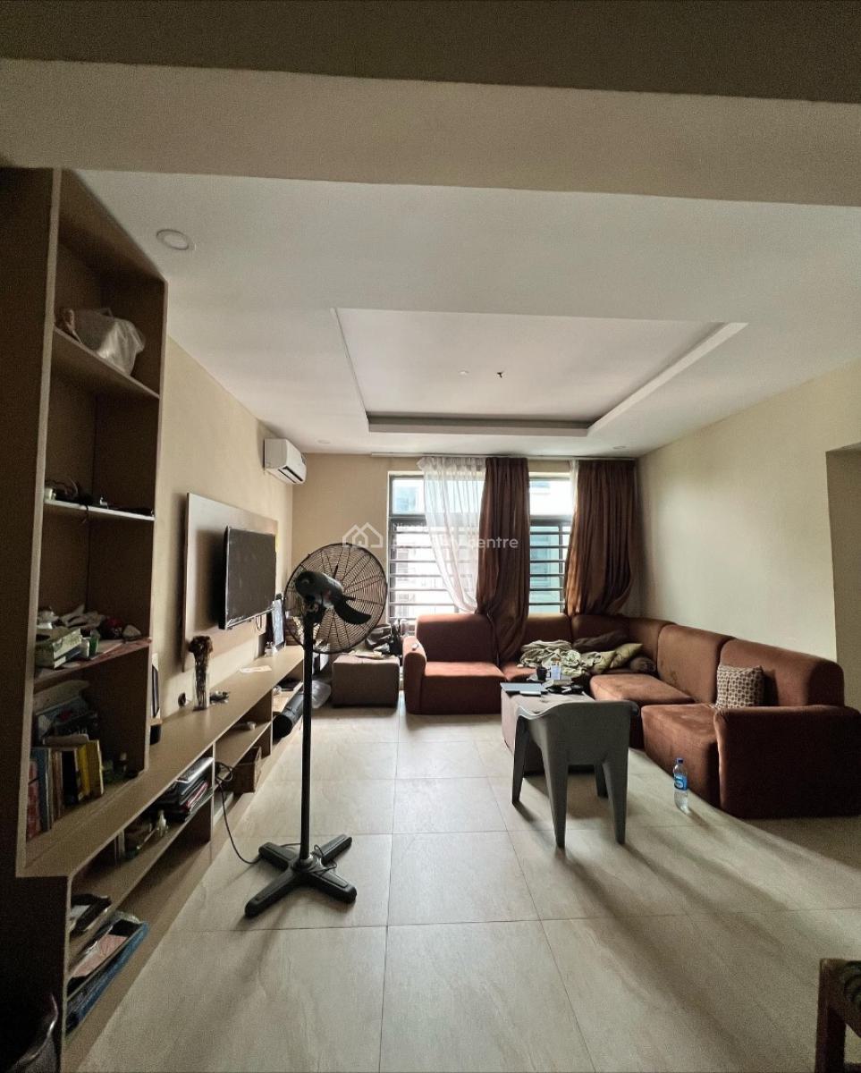 Distress 3-bedroom Apartment with Communal Pool in a Serene Estate, Yaba, Lagos, Block of Flats for Sale