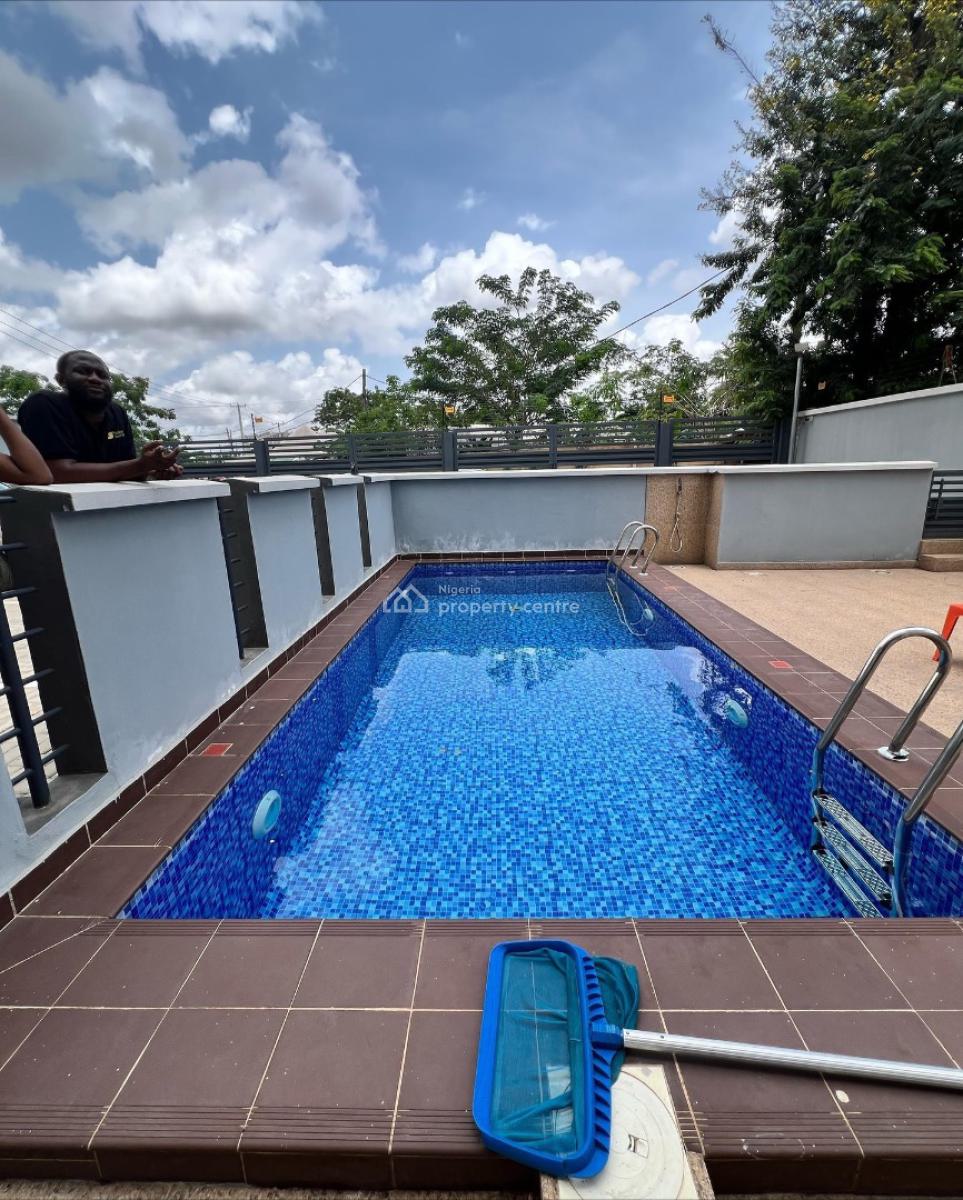 Distress 3-bedroom Apartment with Communal Pool in a Serene Estate, Yaba, Lagos, Block of Flats for Sale