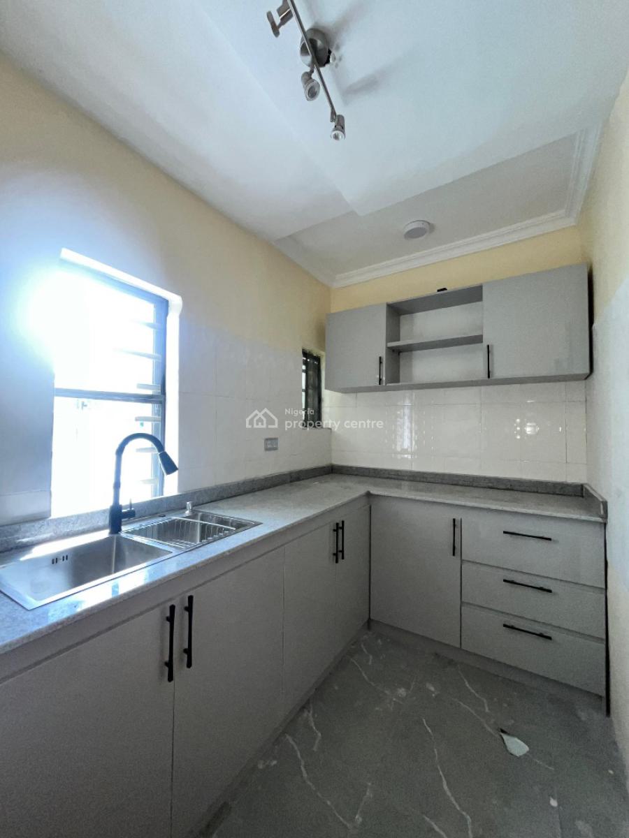 3 Bedroom Duplex, Ilaje, Ajah, Lagos, Terraced Duplex for Rent