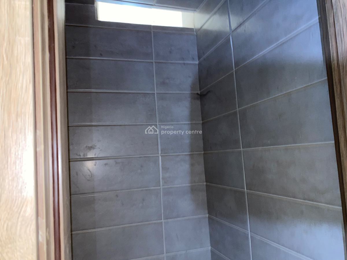 Lovely 3 Bedroom Apartment, Life Camp, Abuja, Flat / Apartment for Sale