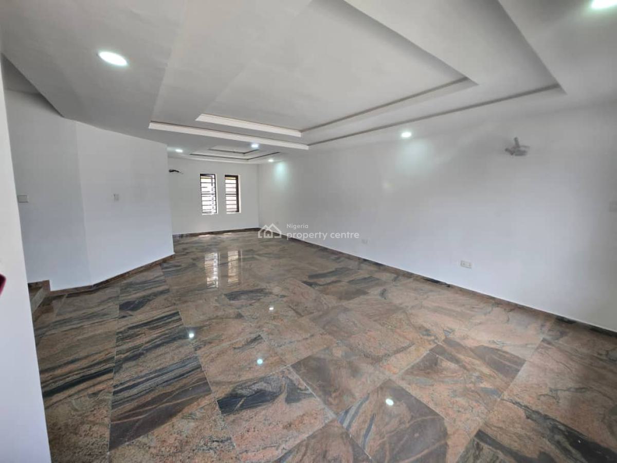 4 Bedrooms Terrace with Bq and Study Room, Spg Road, Ologolo, Lekki, Lagos, Terraced Duplex for Sale