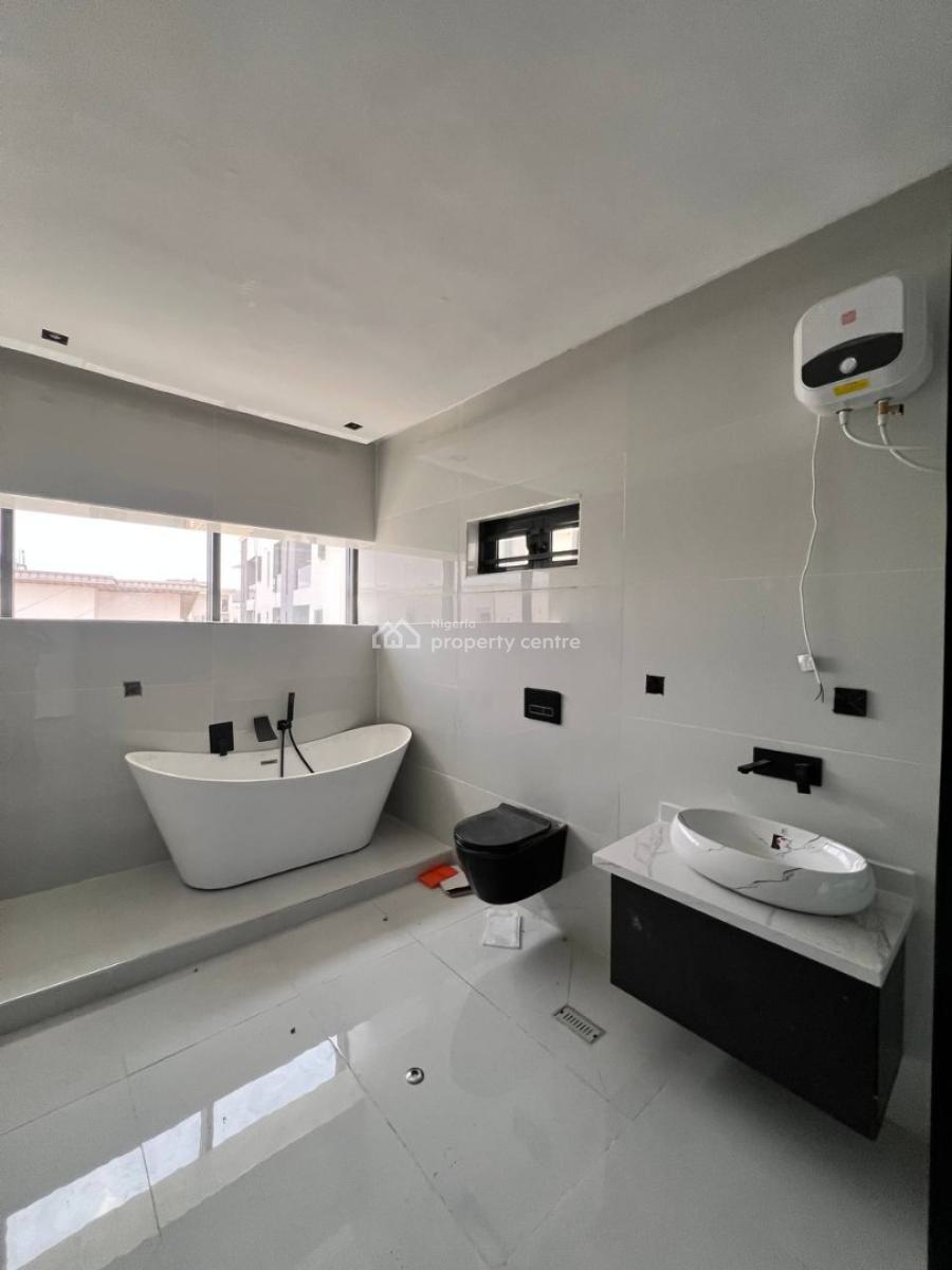 a 5 Bedroom Detached with Bq, Ologolo, Lekki, Lagos, Detached Duplex for Sale