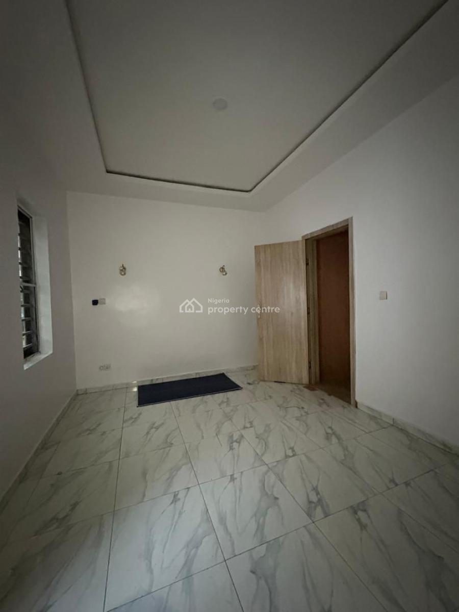 Spacious Standard Semi Master Bedroom, Idado Estate, Idado, Lekki, Lagos, Flat / Apartment for Rent