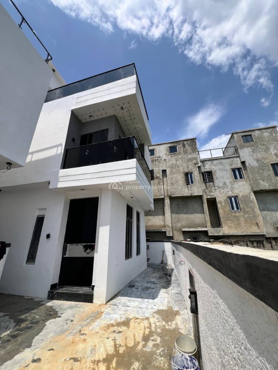 a 5 Bedroom Detached with Bq, Ologolo, Lekki, Lagos, Detached Duplex for Sale