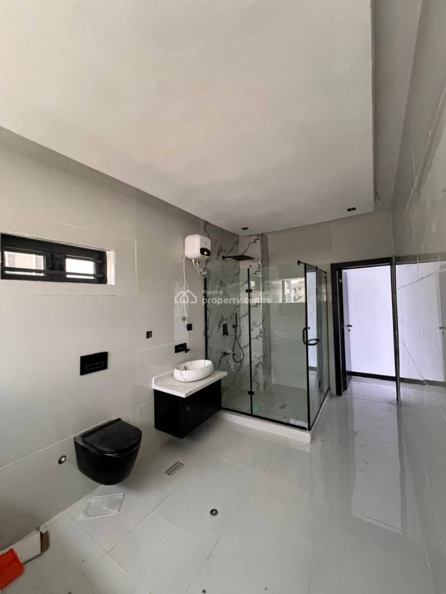 a 5 Bedroom Detached with Bq, Ologolo, Lekki, Lagos, Detached Duplex for Sale