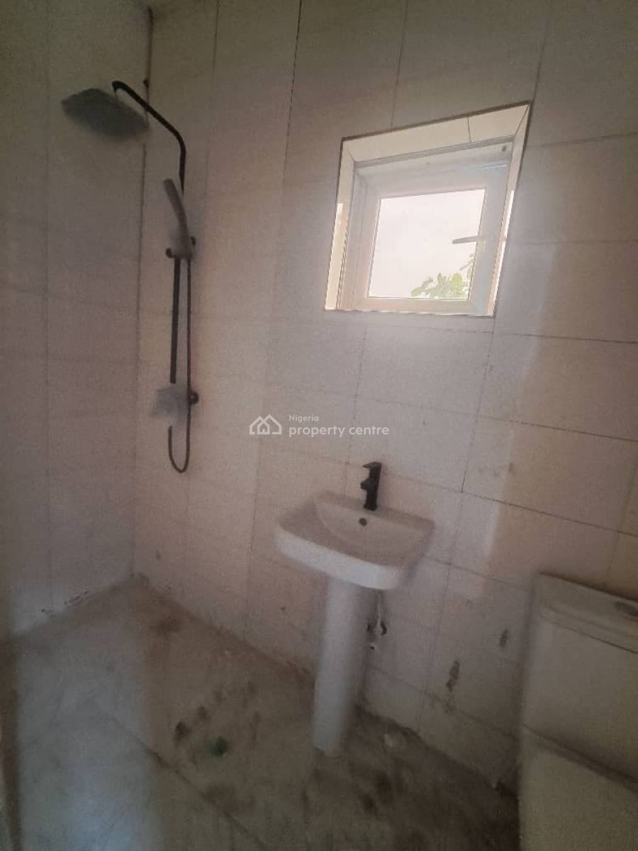 Newly Built 1 Bedroom Apartment, Oakland Estate Behind Blenco Supermarket, Sangotedo, Ajah, Lagos, Flat / Apartment for Rent