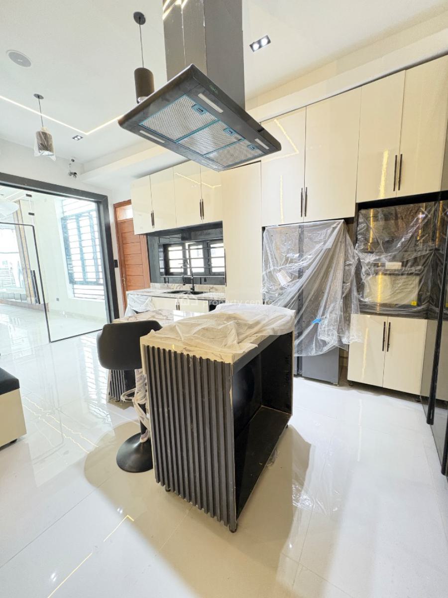 Built 4 Bedrooms Detached Duplex with Bq, Orchid, Lekki, Lagos, Detached Duplex for Sale