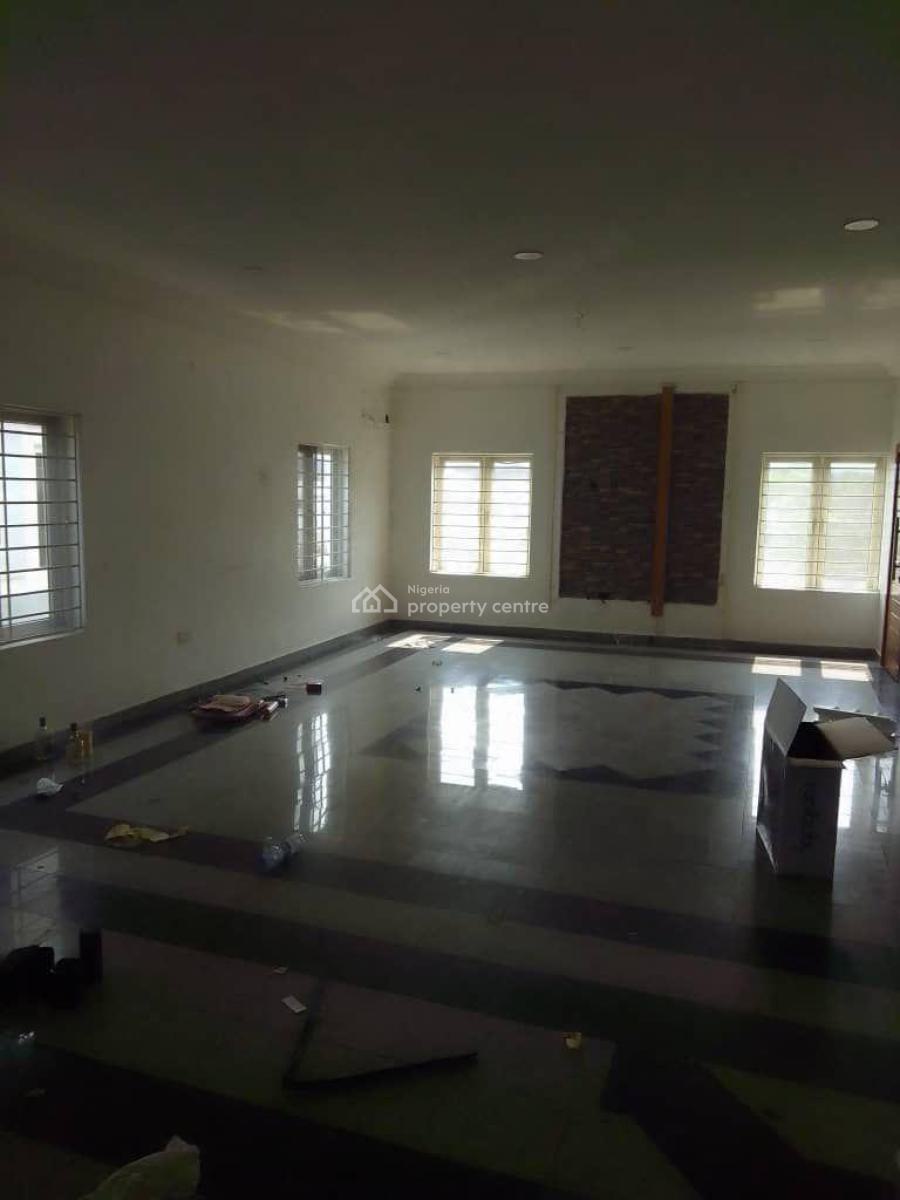 3 Bedroom Apartment with Boys Quarters, Lekki Phase 1, Lekki, Lagos, Flat / Apartment for Rent