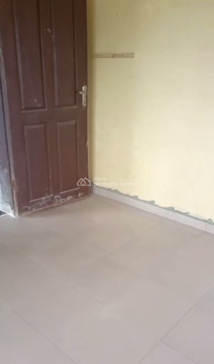 Decent Mini Flat Upstairs, Off Casso Bus Stop Lagos-abeokuta Expressway, Abule Egba, Agege, Lagos, Mini Flat (room and Parlour) for Rent