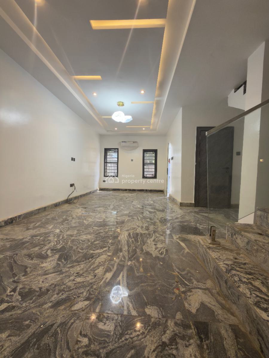 Exquisite 4 Bedroom Terrace with Bq, Zone 7, Wuse, Abuja, Terraced Duplex for Rent