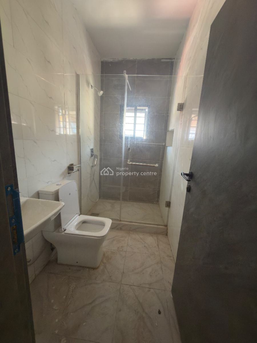 Exquisite 4 Bedroom Terrace with Bq, Zone 7, Wuse, Abuja, Terraced Duplex for Rent