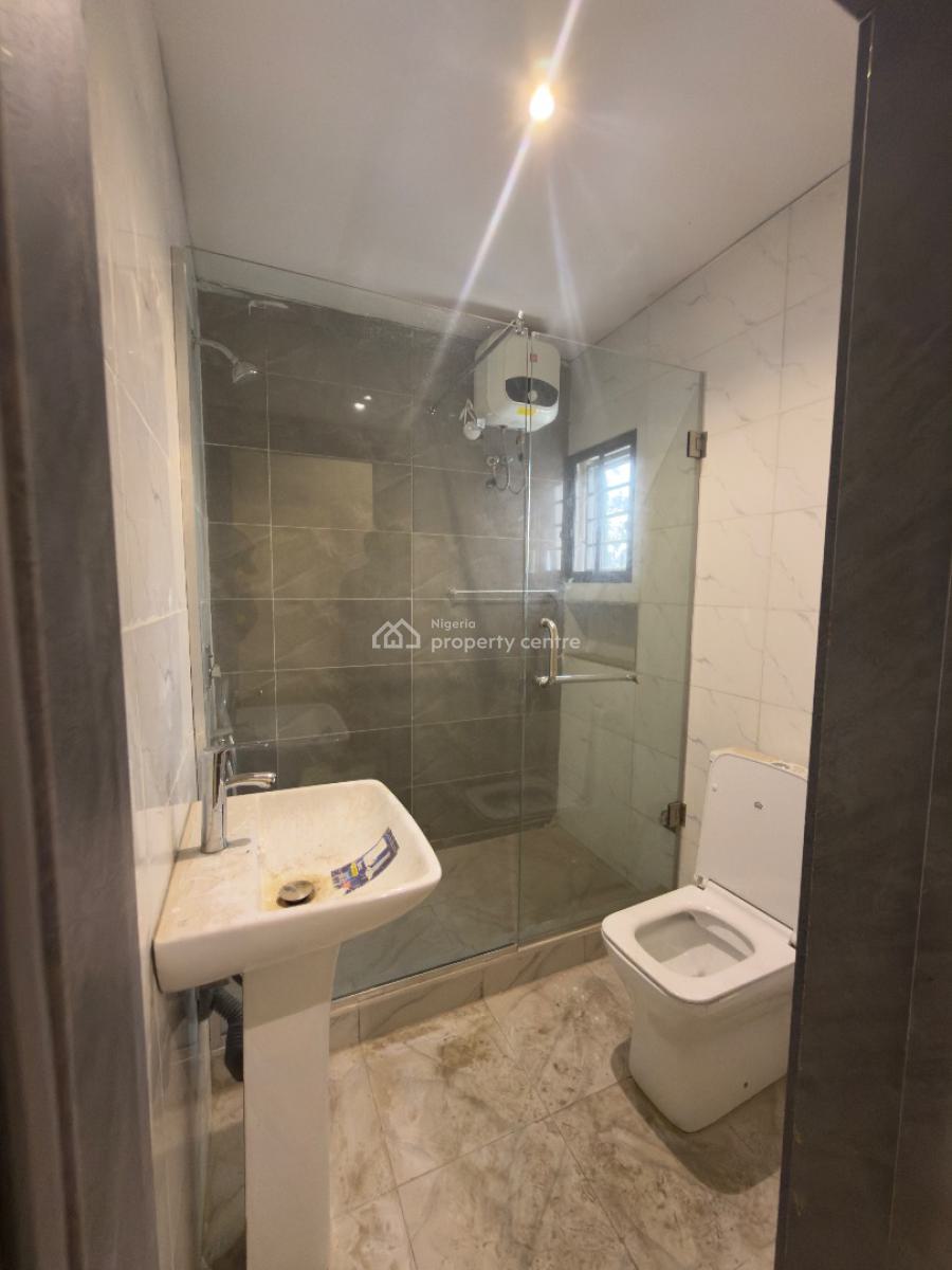 Exquisite 4 Bedroom Terrace with Bq, Zone 7, Wuse, Abuja, Terraced Duplex for Rent