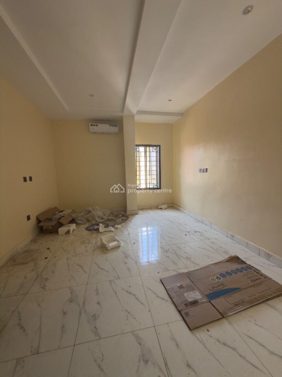 Exquisite 4 Bedroom Terrace with Bq, Zone 7, Wuse, Abuja, Terraced Duplex for Rent