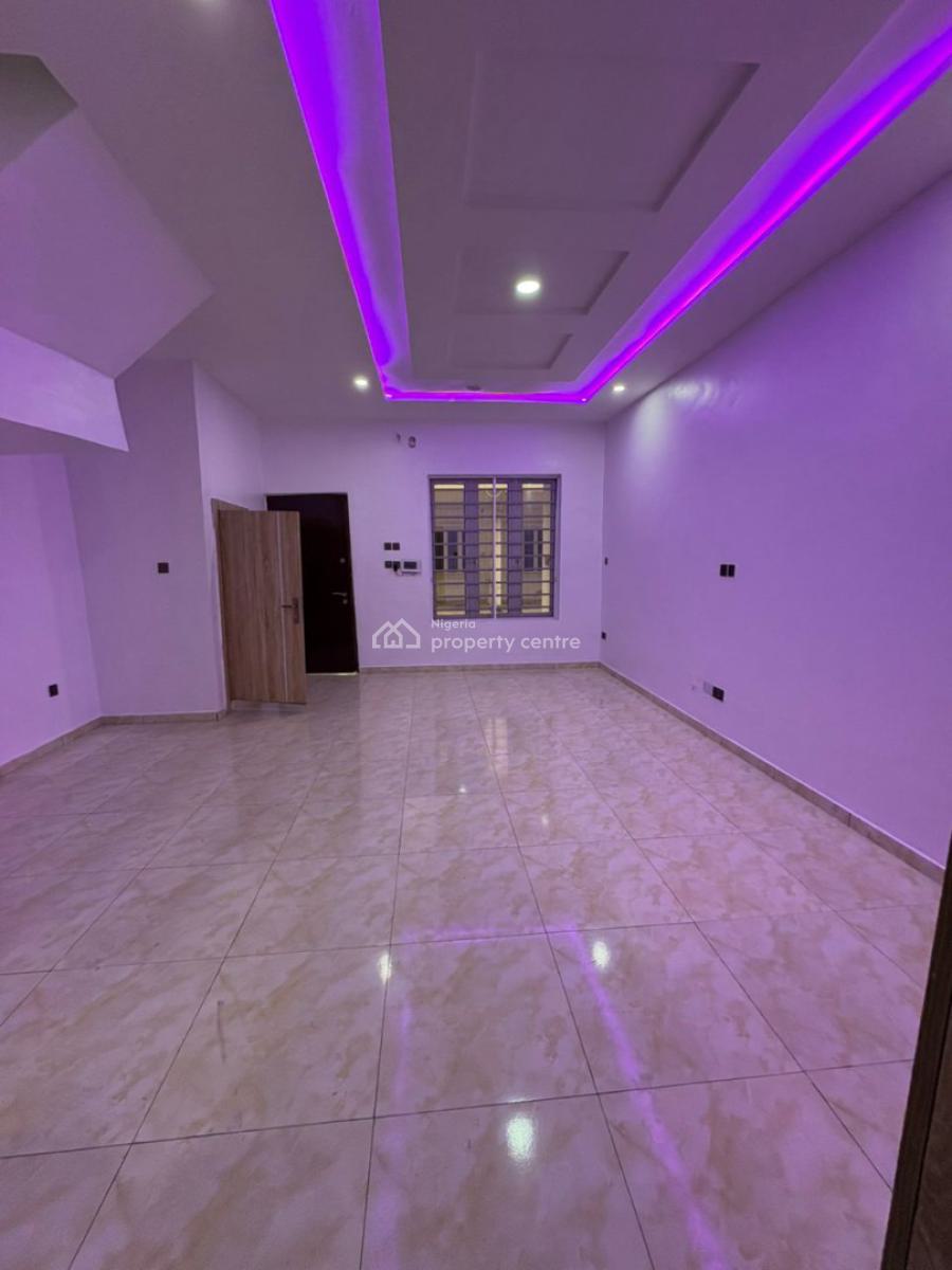 Spacious Demarcated Mini Flat, Royal Pine Estate Orchid Road Eleganza, Lekki Phase 2, Lekki, Lagos, Mini Flat (room and Parlour) for Rent
