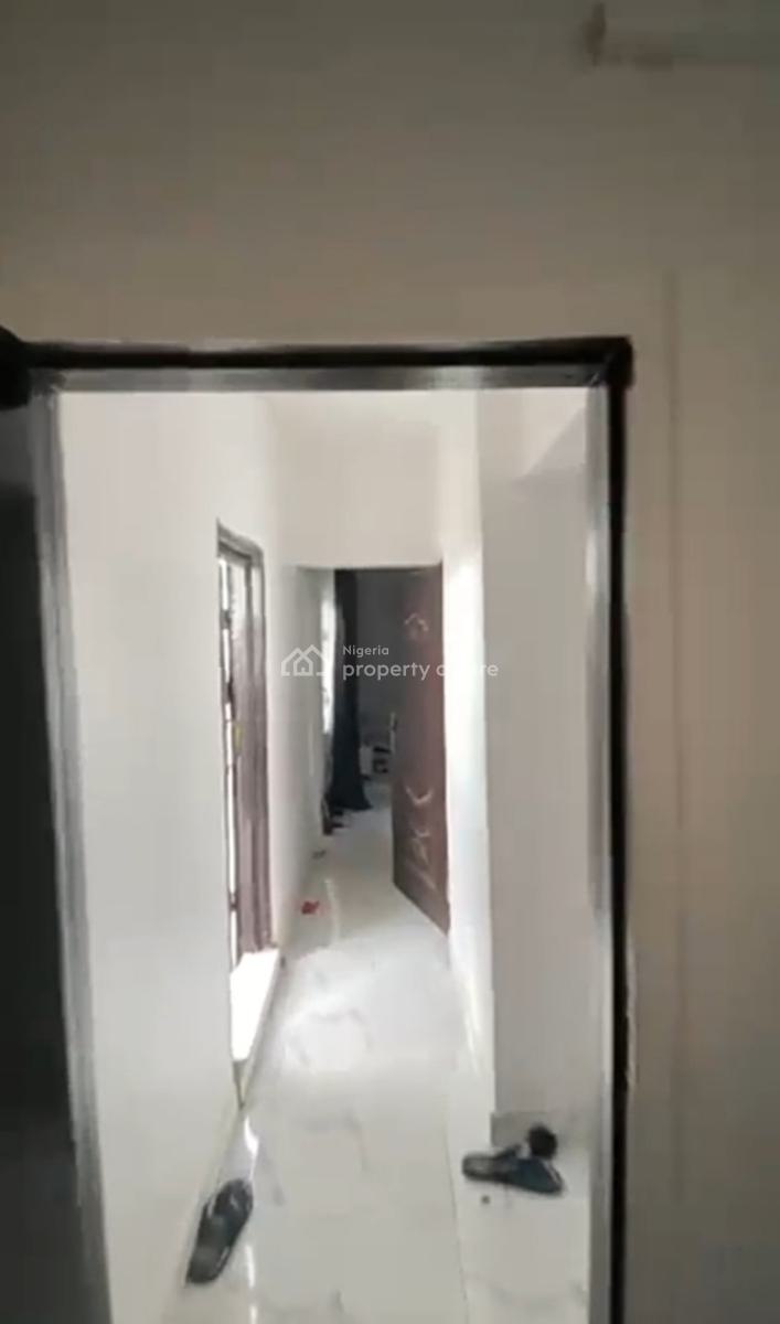 Modern 2 Bedroom Apartment, Near Blenco Shoppers Hub, Sangotedo, Ajah, Lagos, Flat / Apartment for Rent