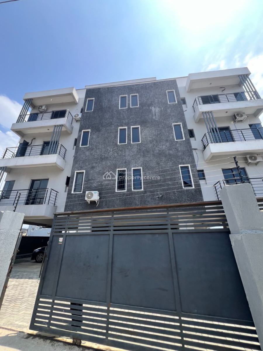 a Two Bedroom Penthouse Apartment, Ologolo, Lekki, Lagos, Flat / Apartment for Sale