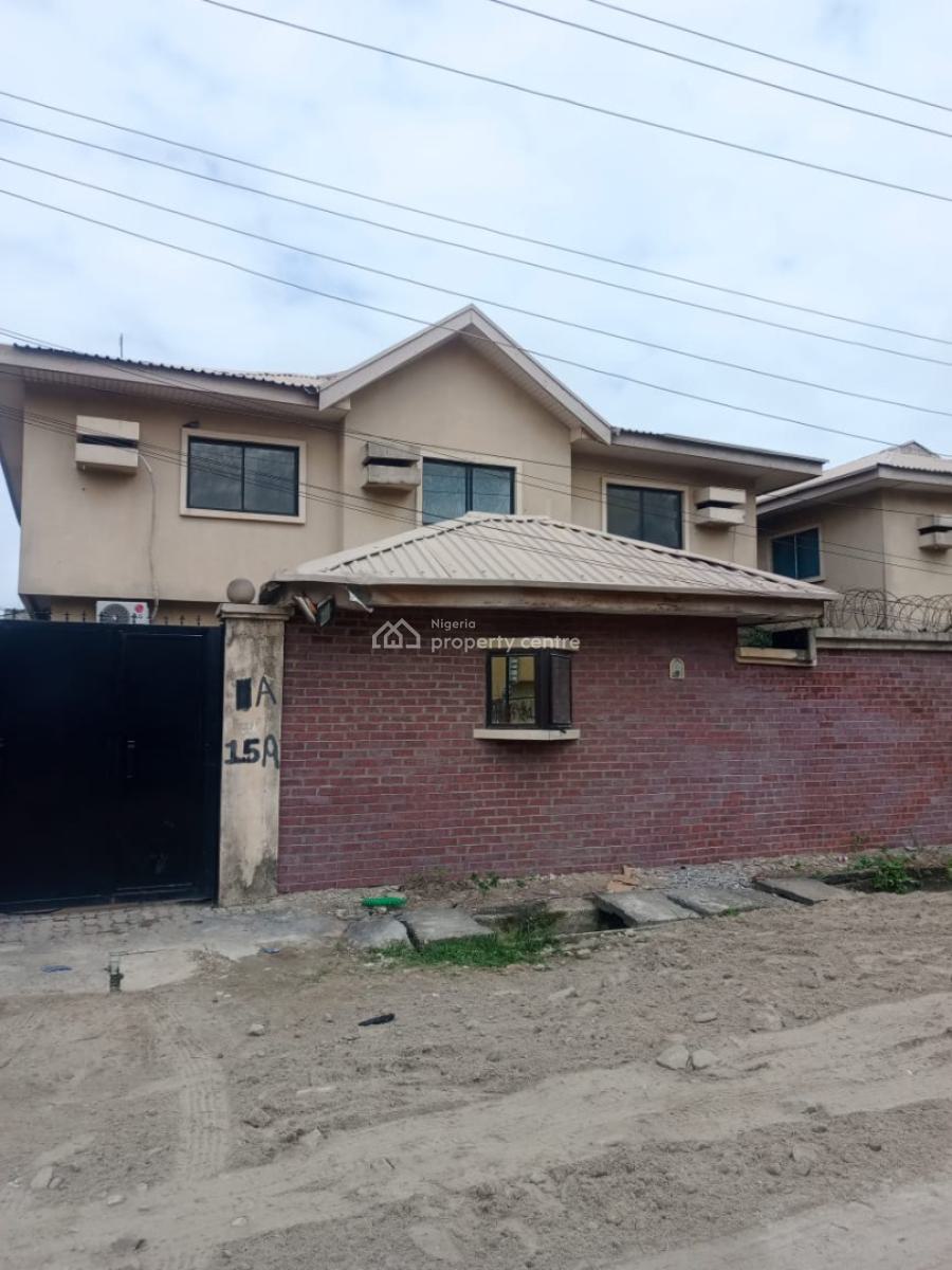 a Spacious 3 Bedroom Flat, New Road, Lekki, Lagos, Flat / Apartment for Rent