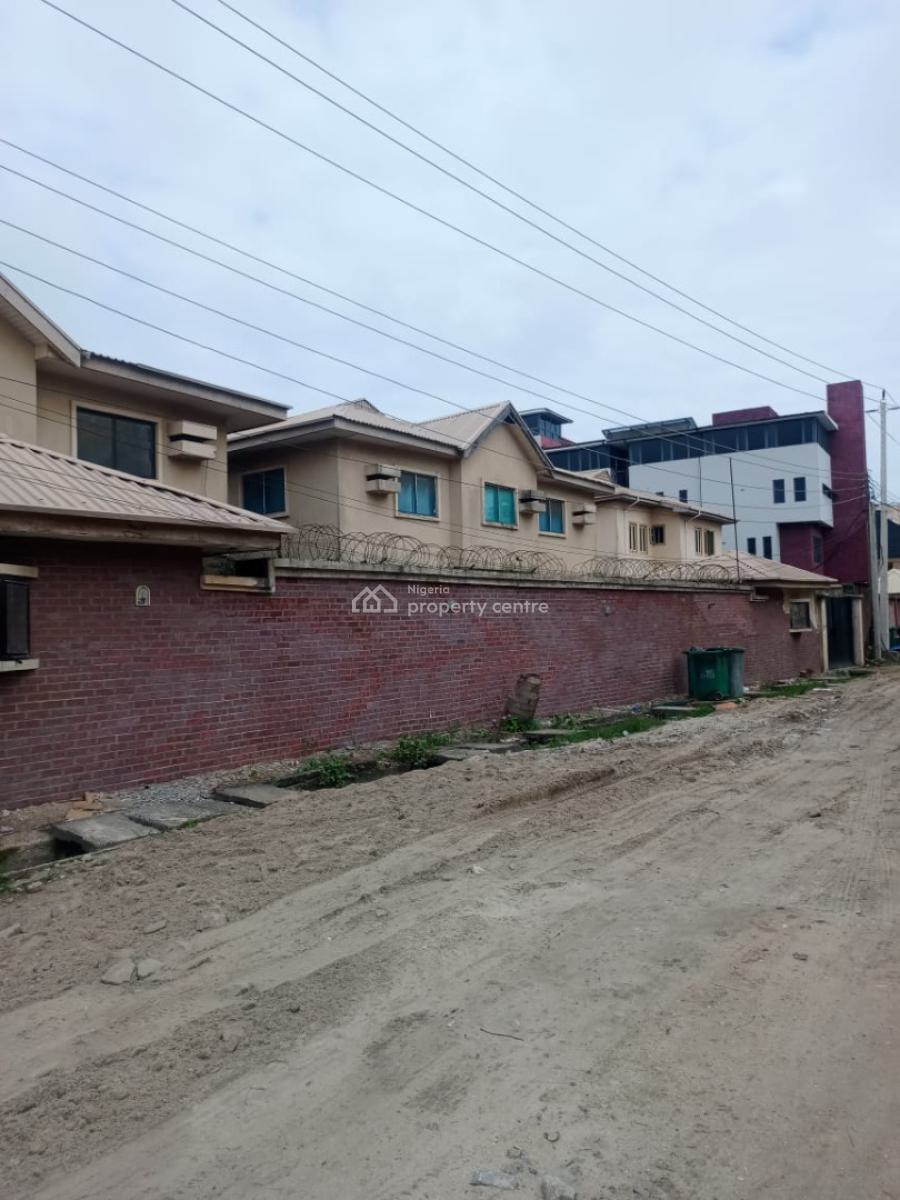 a Spacious 3 Bedroom Flat, New Road, Lekki, Lagos, Flat / Apartment for Rent