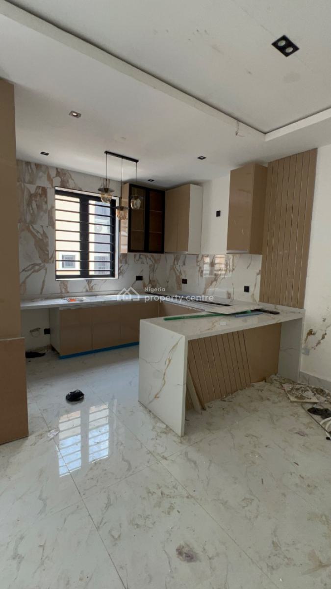 Stylish 2-bedroom Apartment Now Available, Lekki Phase 1, Lekki, Lagos, Flat / Apartment for Sale