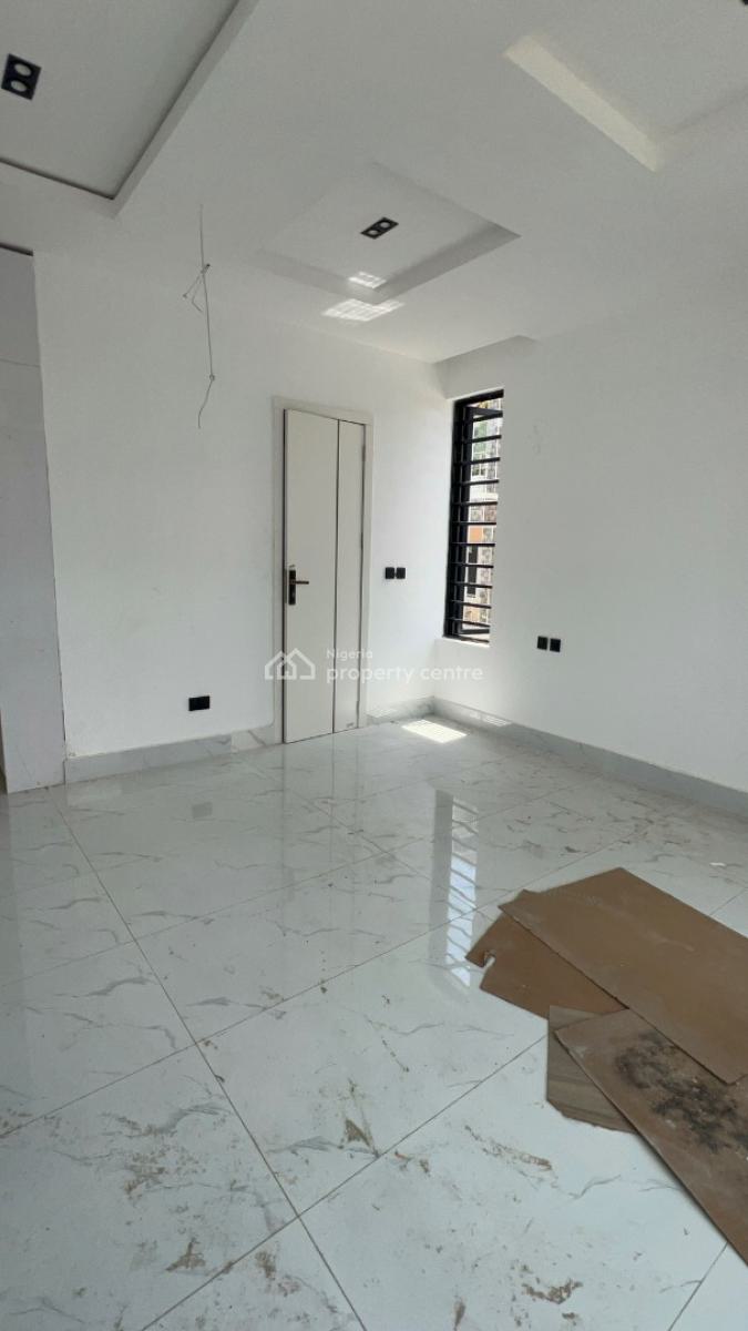 Stylish 2-bedroom Apartment Now Available, Lekki Phase 1, Lekki, Lagos, Flat / Apartment for Sale