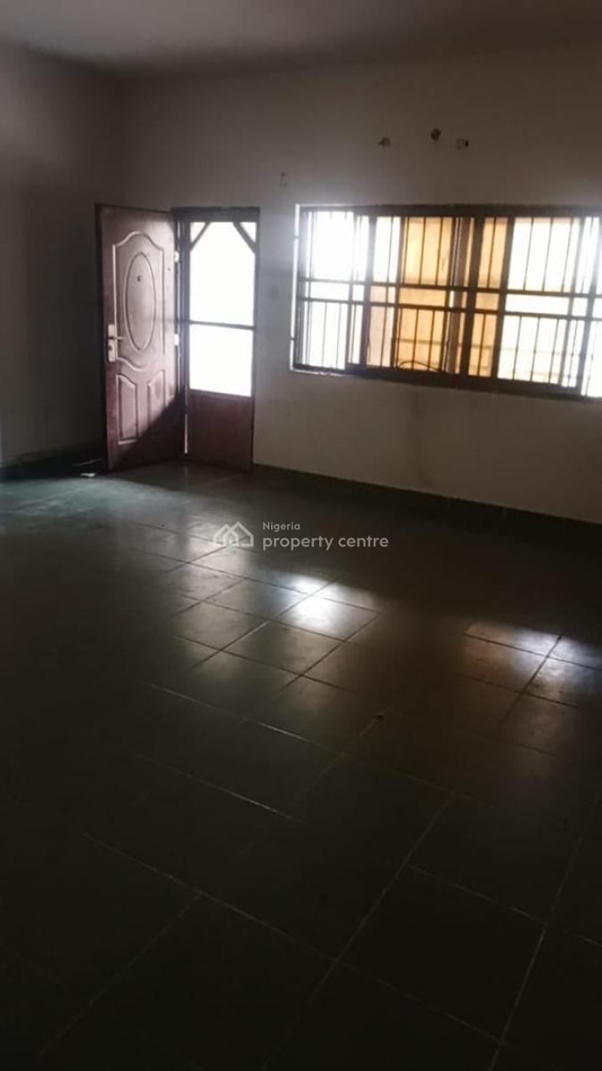 Clean 3-bedroom Apartment, New Road By Alpha Beach in an Estate, Lekki, Lagos, Flat / Apartment for Rent