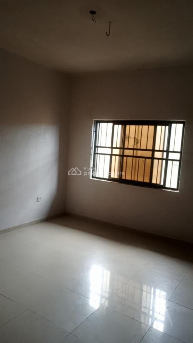 Clean 3-bedroom Apartment, New Road By Alpha Beach in an Estate, Lekki, Lagos, Flat / Apartment for Rent