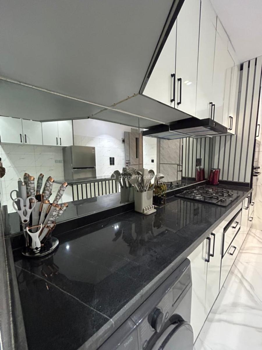 Newly Launched Luxurious 3 Bedroom Apartment, Lekki Phase 1, Lekki, Lagos, Flat / Apartment Short Let