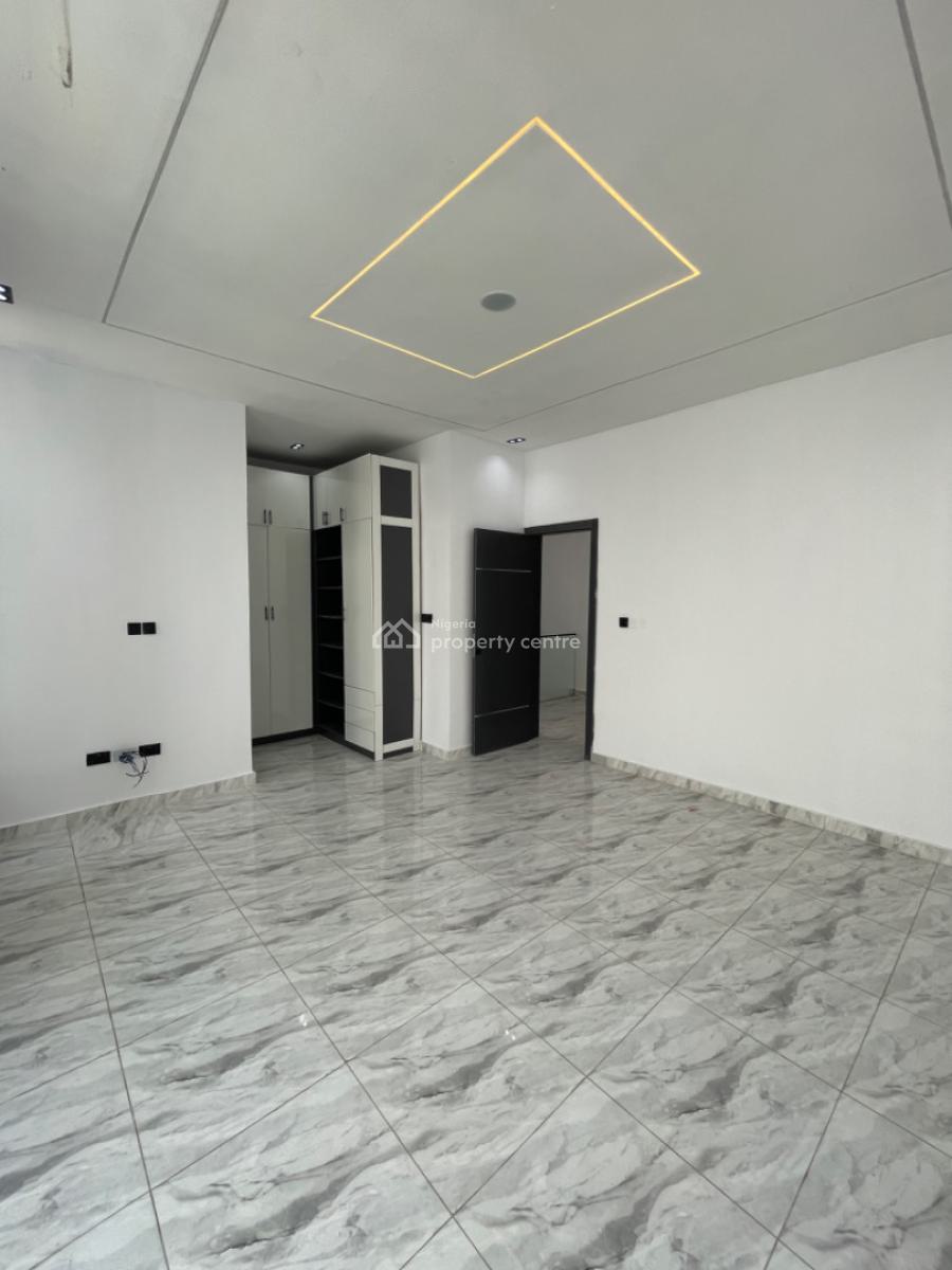 4 Bedroom Terraced Duplex, Ikota Villa Estate, Ikota, Lekki, Lagos, Terraced Duplex for Sale