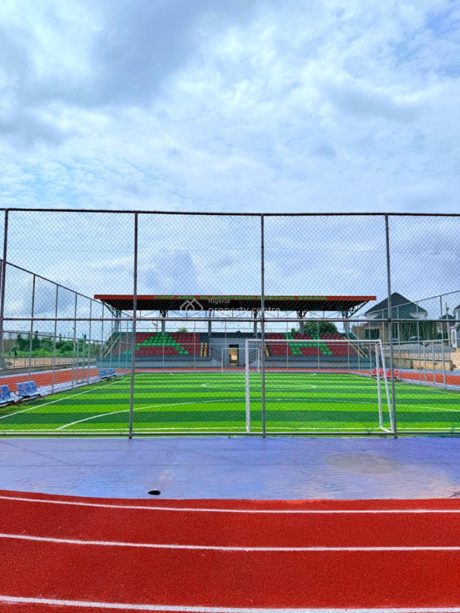 50% Discount Land, City Park and Gardens Estate Phase, Ibadan, Oyo, Mixed-use Land for Sale