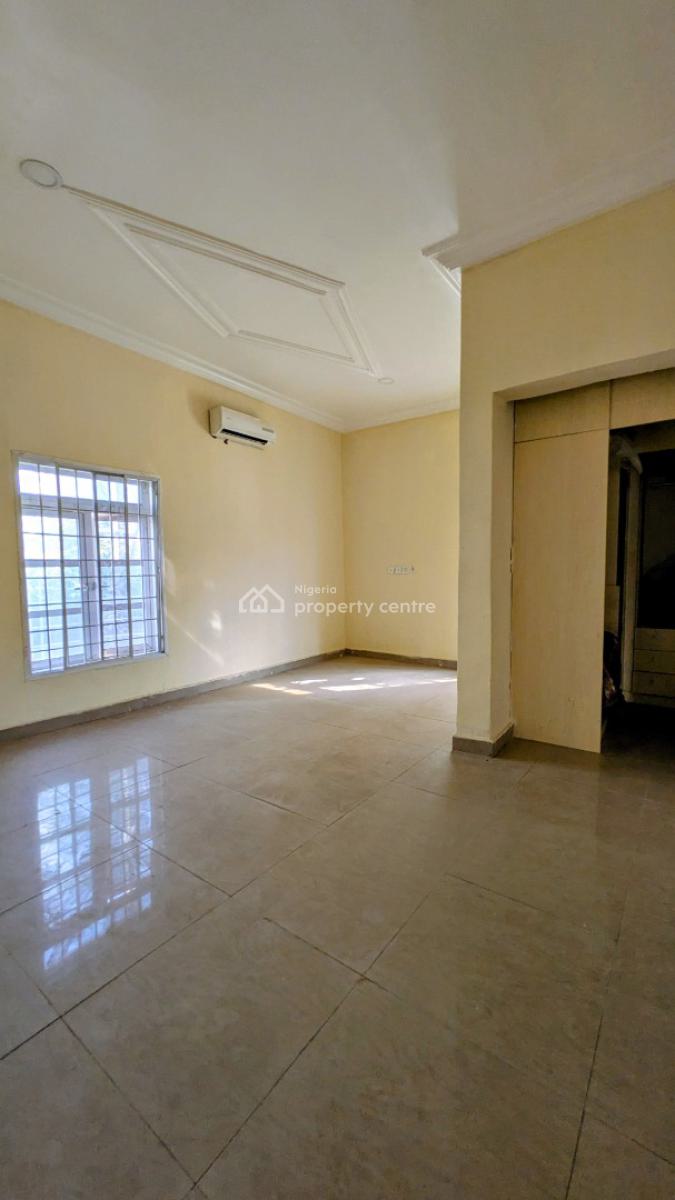 Clean 5 Bedroom Detached Duplex with Bq, Gwarimpa Extension/karsana, Gwarinpa, Abuja, Detached Duplex for Sale