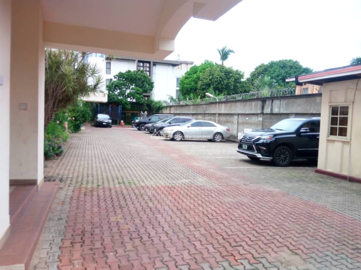 Luxury 8 Units of 3 Bedroom Apartment and 2 Units of 4 Bedroom Penthouse, Victoria Island (vi), Lagos, House for Sale