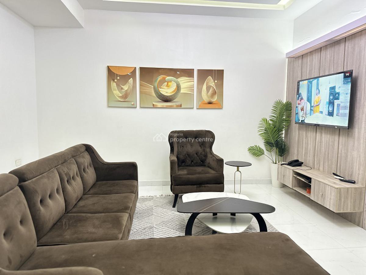 Nicely Furnished 2 Bedroom Apartment, Lekki Phase 1, Lekki, Lagos, Flat / Apartment Short Let