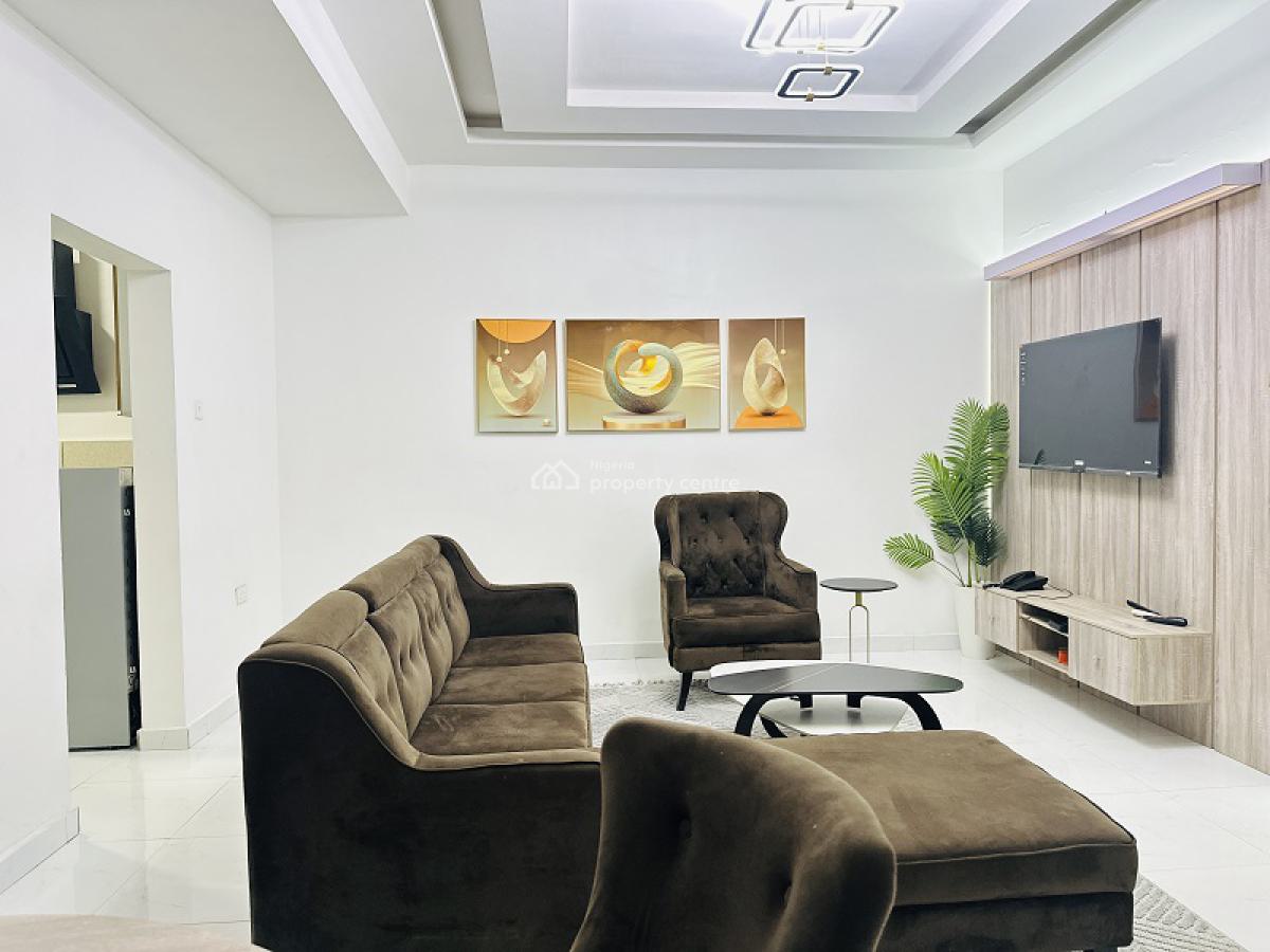 Nicely Furnished 2 Bedroom Apartment, Lekki Phase 1, Lekki, Lagos, Flat / Apartment Short Let