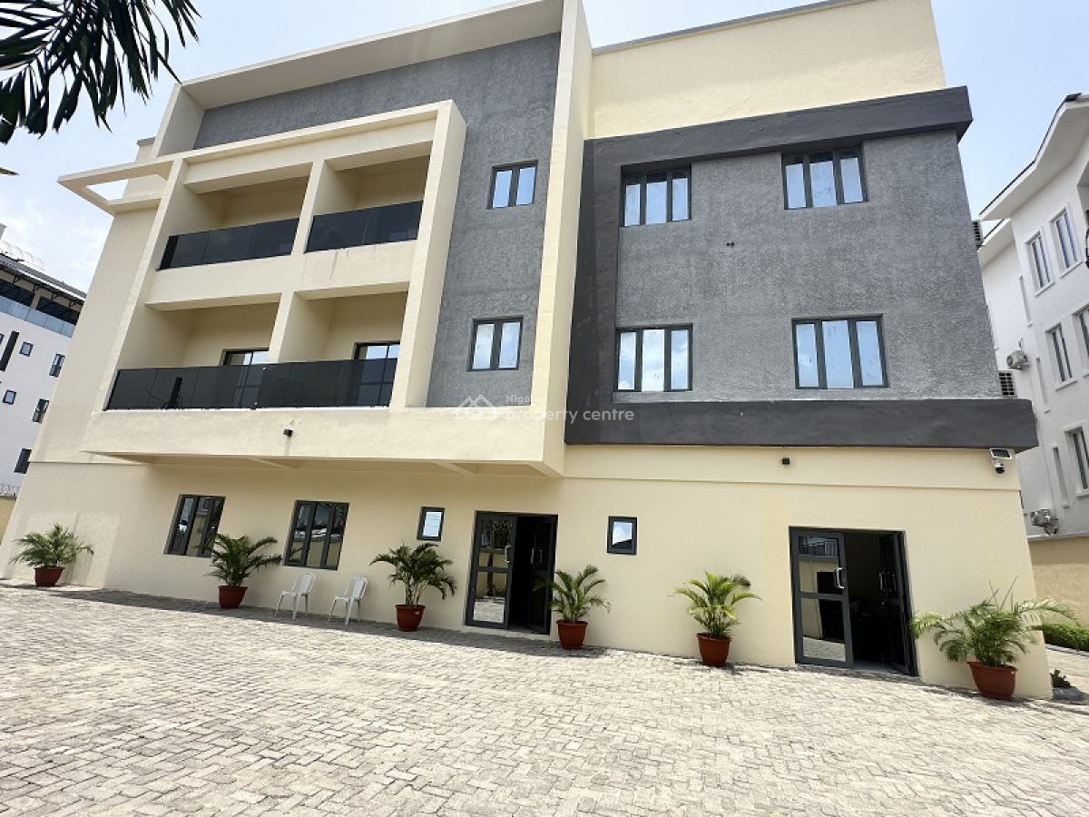Nicely Furnished 2 Bedroom Apartment, Lekki Phase 1, Lekki, Lagos, Flat / Apartment Short Let