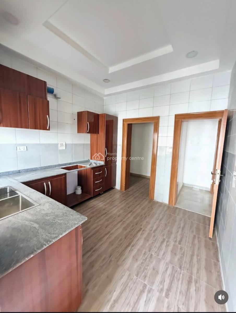 Tasteful 3 Bedrooms Apartment with Acs and Generator, Gilmore, Jahi, Abuja, Flat / Apartment for Rent