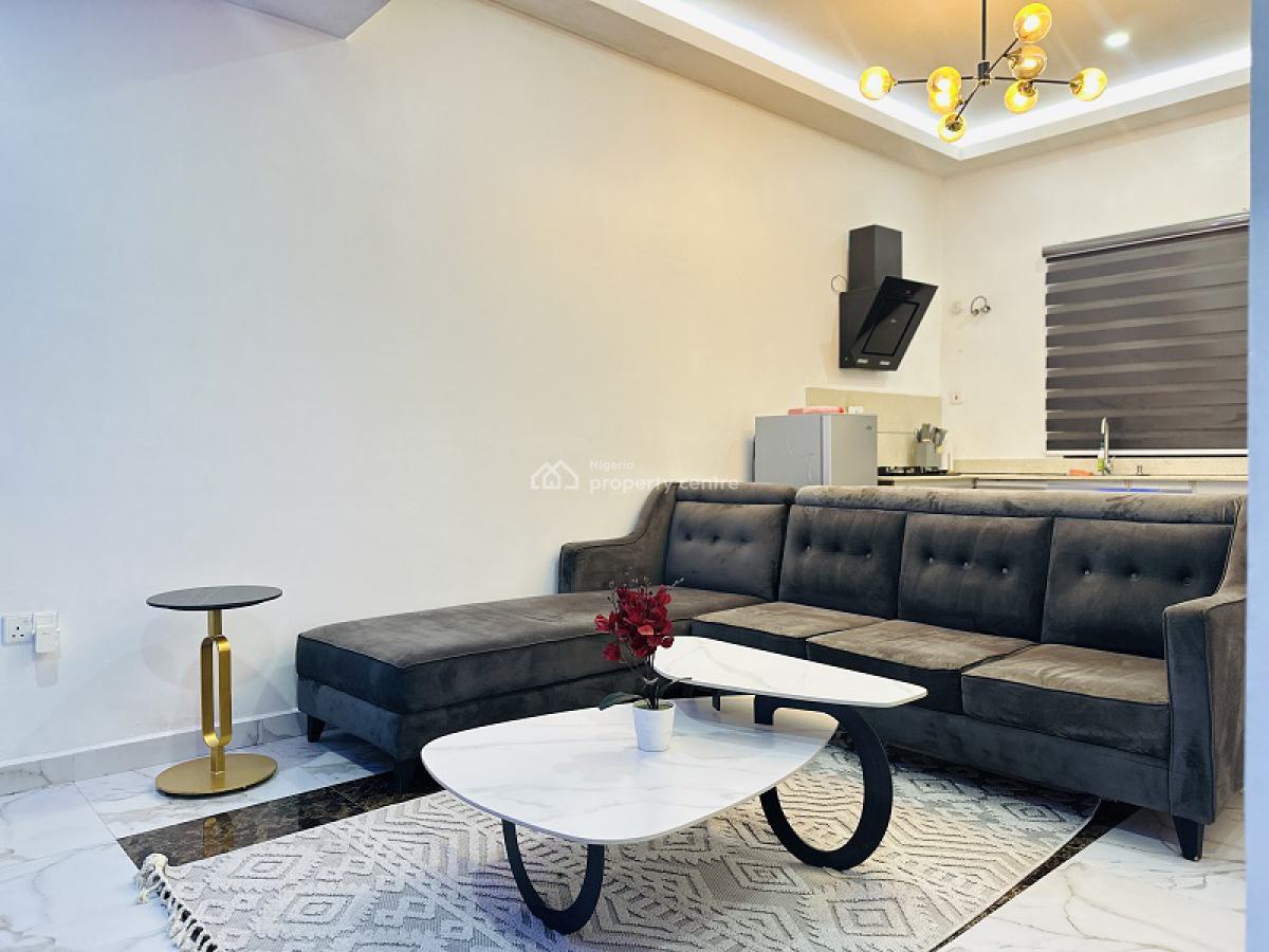 Nicely Furnished 1 Bedroom Apartment, Lekki Phase 1, Lekki, Lagos, Flat / Apartment Short Let