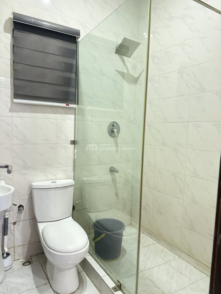 Nicely Furnished 1 Bedroom Apartment, Lekki Phase 1, Lekki, Lagos, Flat / Apartment Short Let