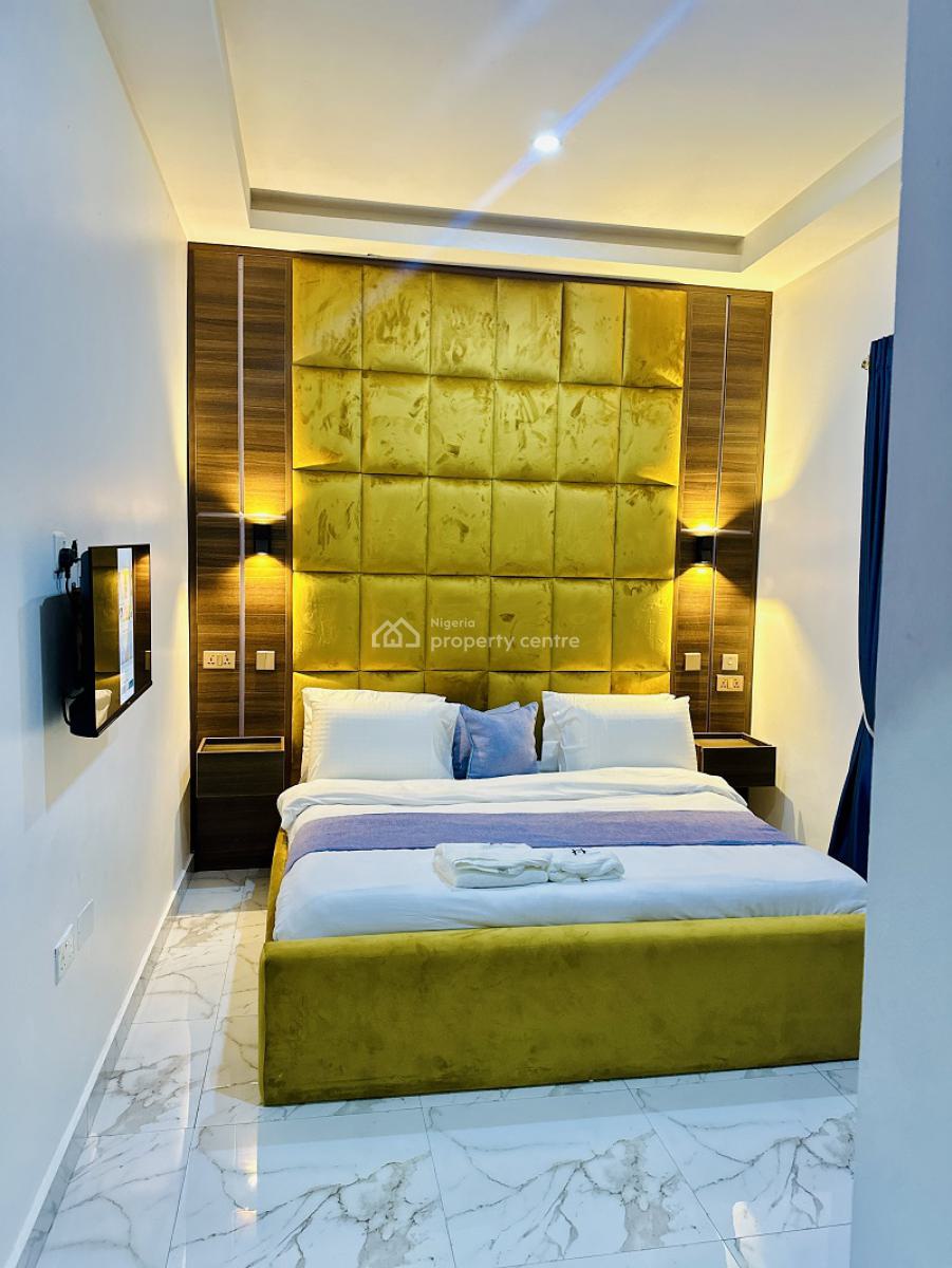Nicely Furnished 1 Bedroom Apartment, Lekki Phase 1, Lekki, Lagos, Flat / Apartment Short Let