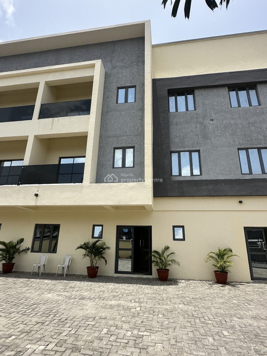 Nicely Furnished 1 Bedroom Apartment, Lekki Phase 1, Lekki, Lagos, Flat / Apartment Short Let