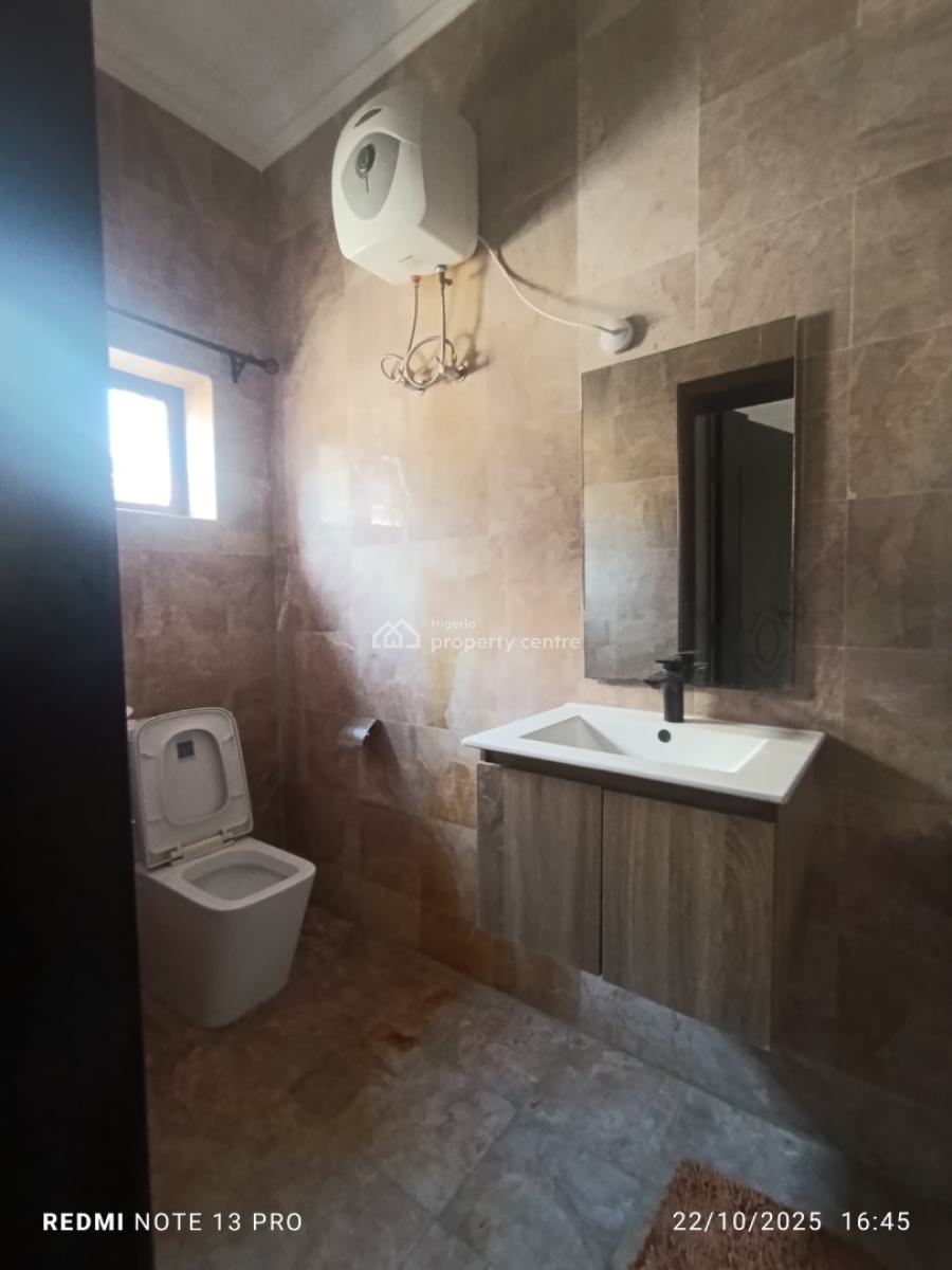 Well Built and Spacious 3 Bedroom Flat, Mojisola Estate, Ikoyi, Lagos, Flat / Apartment for Sale