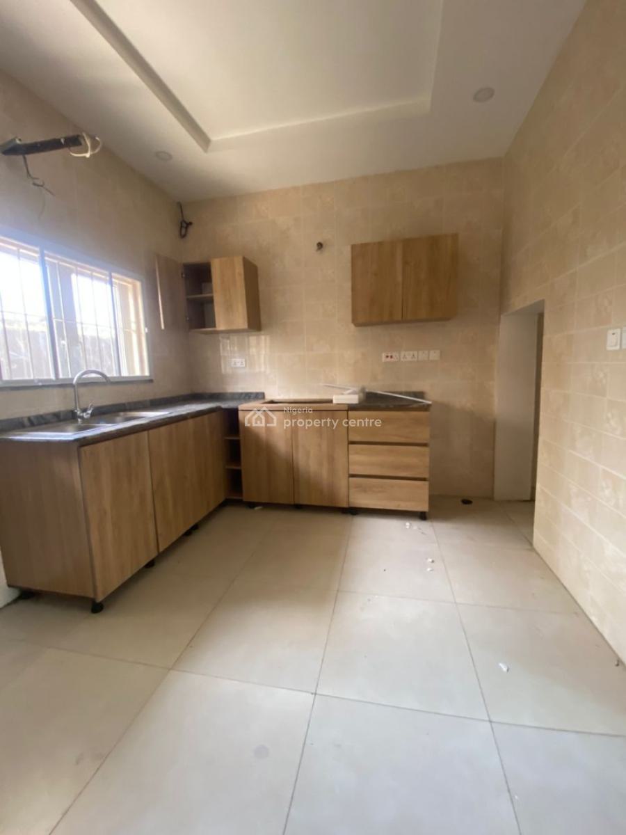 Standard 4 Bedroom Terrace Duplex with Bq, Jahi, Abuja, Terraced Duplex for Rent