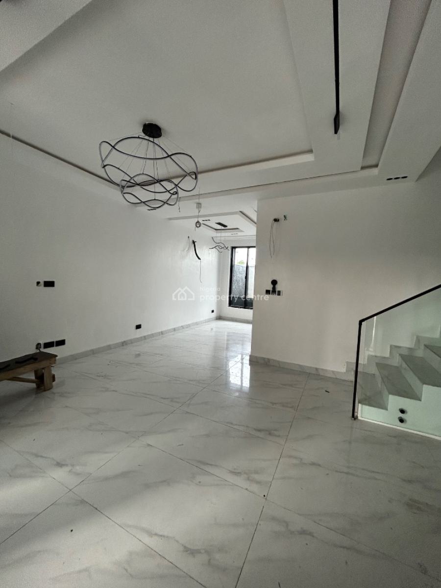 4 Bedroom Terrace, Lekki Phase 1, Lekki, Lagos, House for Sale